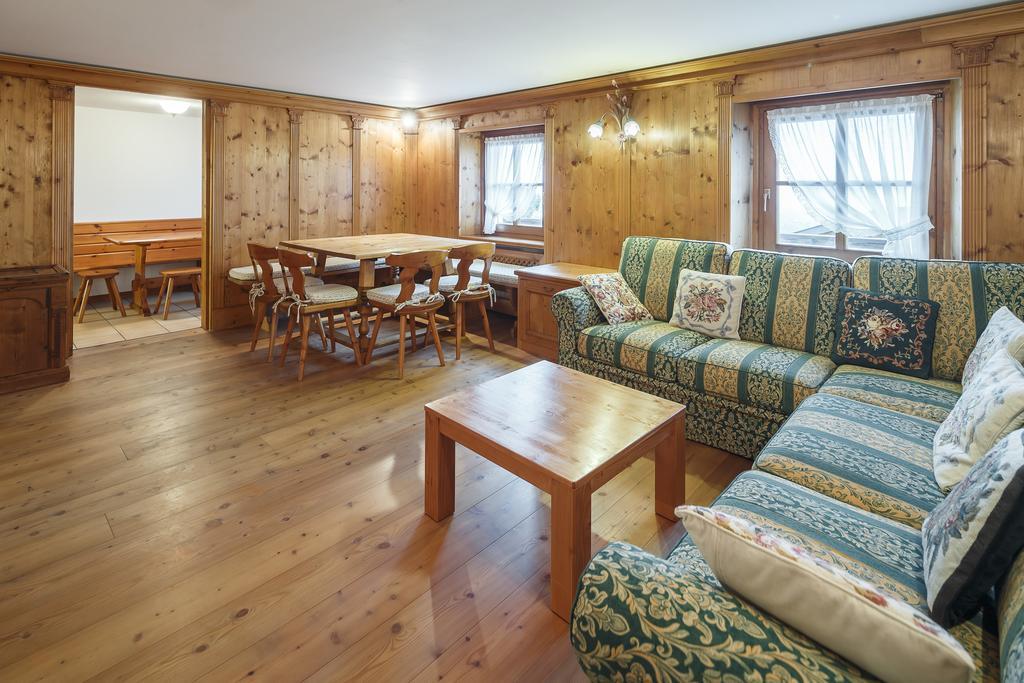 Villa Lacedel - Stayincortina Cortina dʼAmpezzo Camera foto